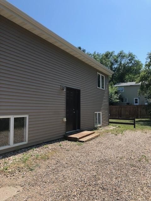 1018 Valley St. SE #2 Minot, ND 58701 - 1018 Valley St. SE #2  Minot, ND  58701