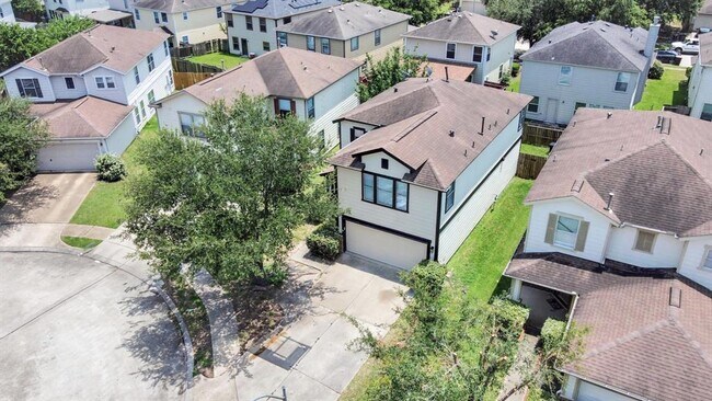 Foto del edificio - 354 Remington Harbor Ct