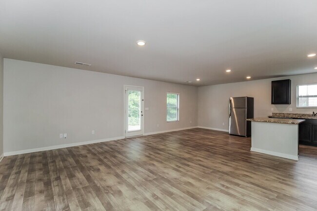 Foto del edificio - 3019 Chris Cir