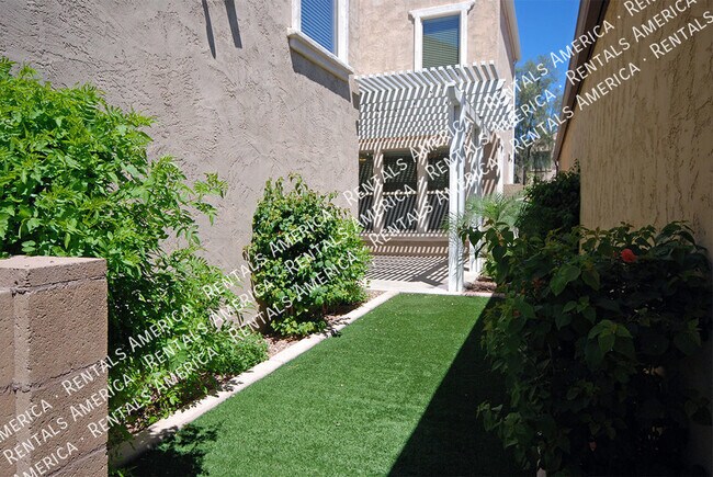 Foto del edificio - 8959 W Northview Ave