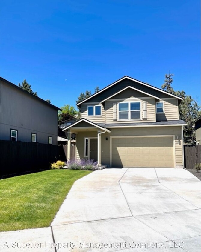 Primary Photo - 3 br, 2.5 bath House - 2971 NE Quiet Canyo...