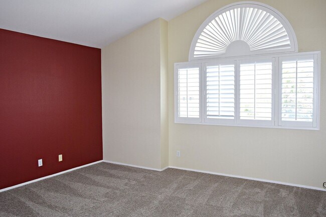 Building Photo - 4BR 3BA Home in Rancho Penasquitos - Open ...