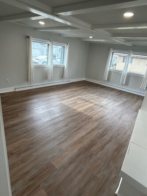 Foto del edificio - 810 Mc Connell St