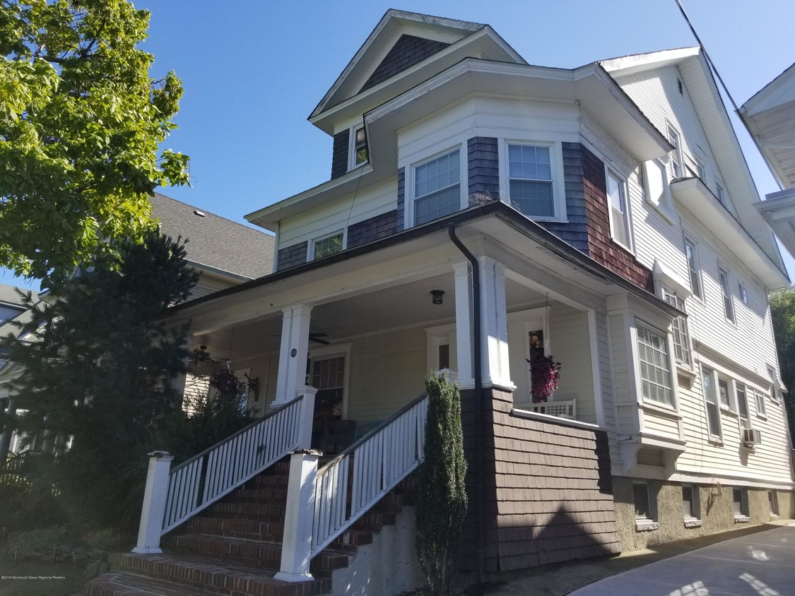Primary Photo - 604 3rd Ave