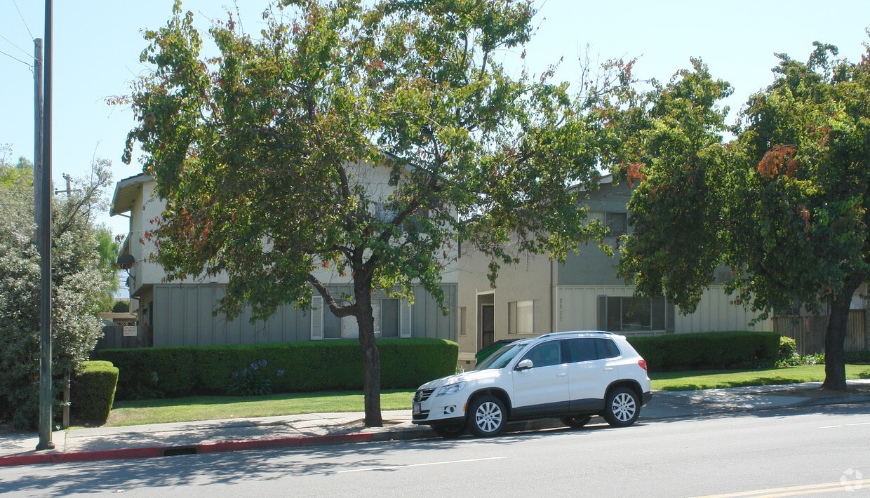 Primary Photo - Curtner Garden Apartments
