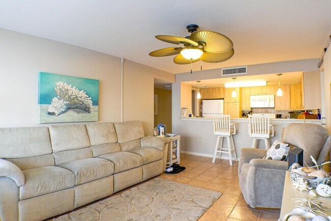 Foto del edificio - Stunning Fort Myers Condo with Water View!