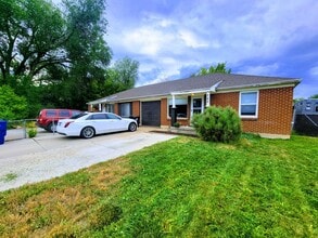 Building Photo - 742 E 4565 S