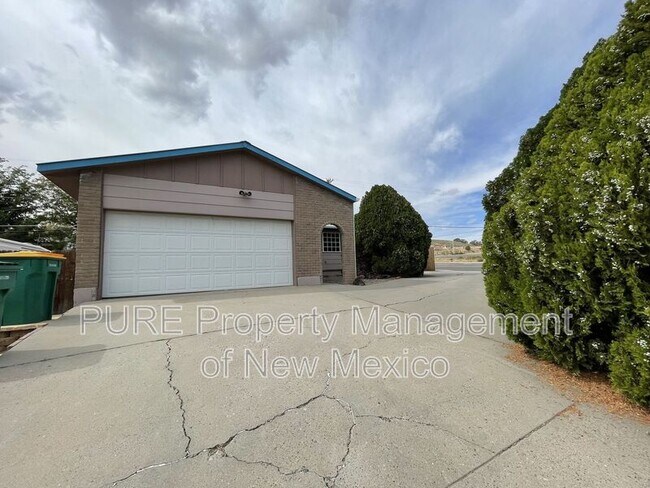 Foto del edificio - 3109 Greenbriar Ave