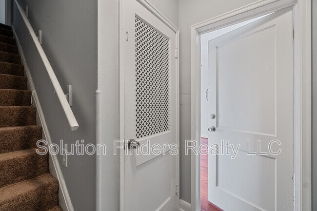 Foto del edificio - 2905 Yorkway