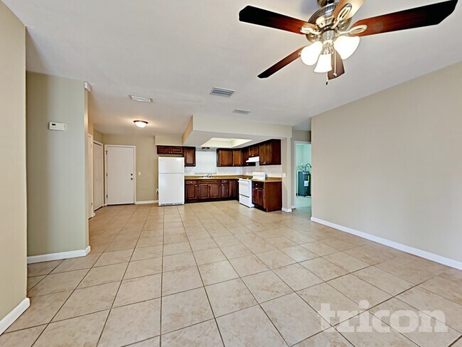 Foto del edificio - 1218 Windsor Cir