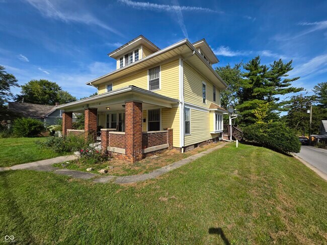 Foto del edificio - 115 S Heflin St