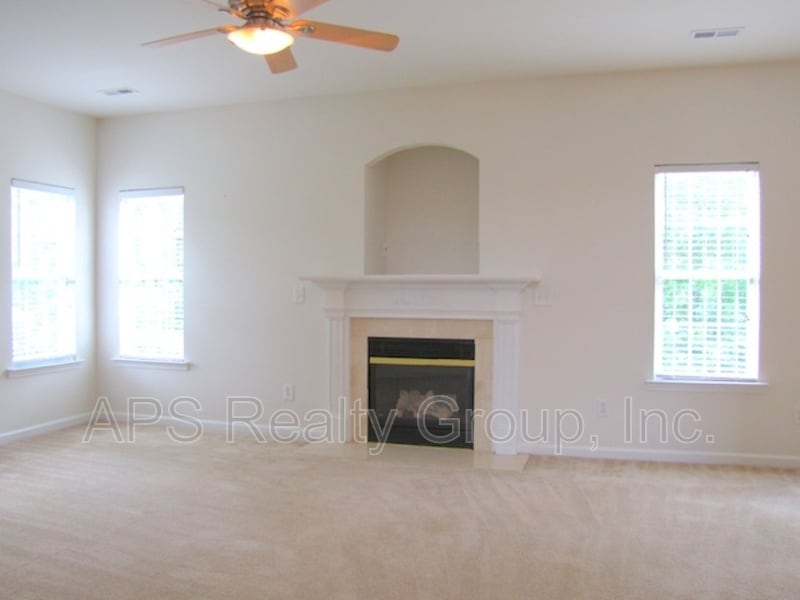 Building Photo - 4172 Turnberry Park Ct