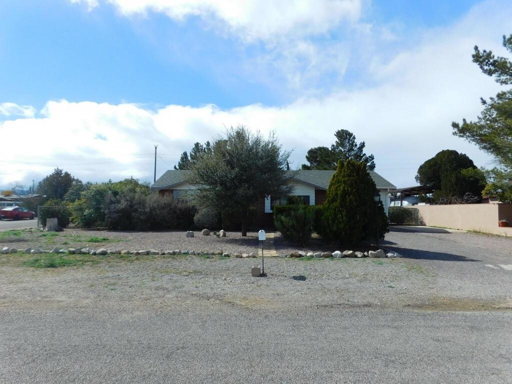 Primary Photo - 307 N Ford