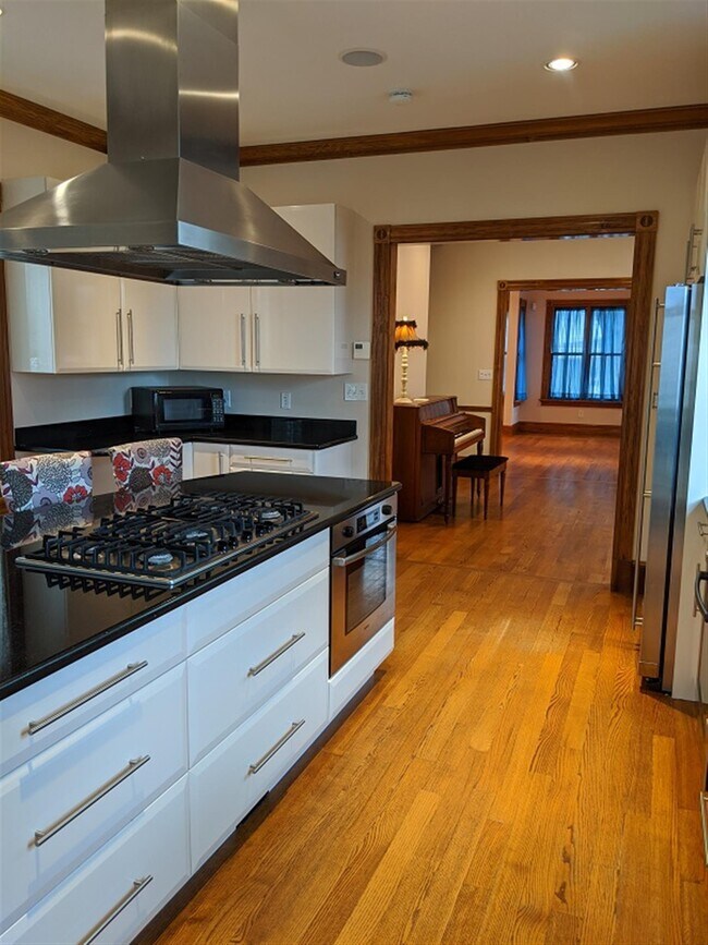 Foto del edificio - 108 School St