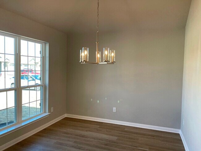 Foto del edificio - 3066 Dade Loop