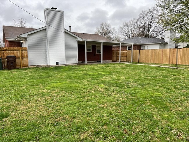 Building Photo - 9310 Habersham Dr