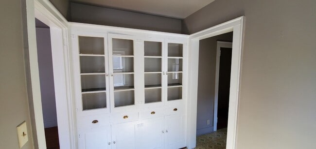 Foto del edificio - 1 Bedroom 1 Bathroom Duplex!
