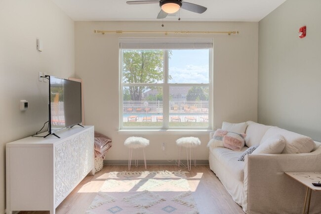 Interior Photo - Park37