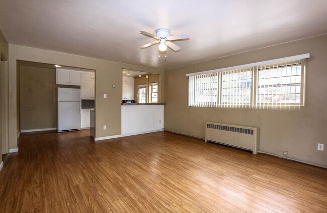 Building Photo - 543 Glenwood