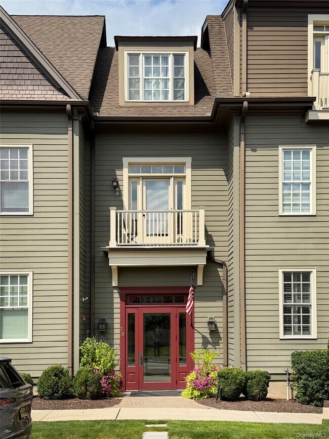 Building Photo - 1 Cropsey St