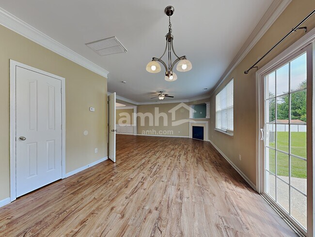 Foto del edificio - 104 Portland Falls Drive