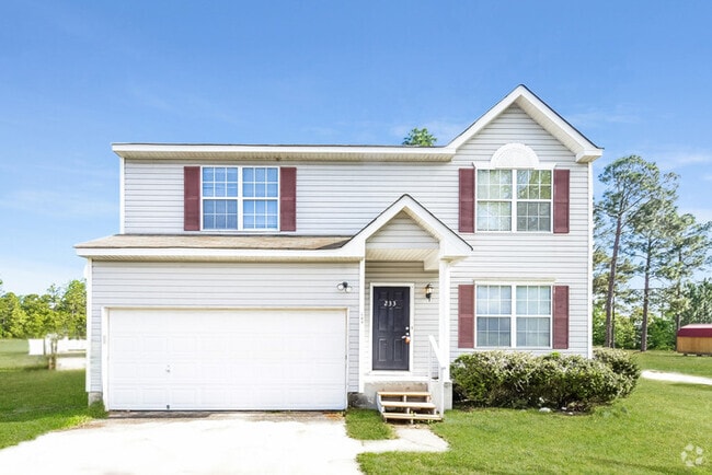 Building Photo - 233 Woodcote Dr