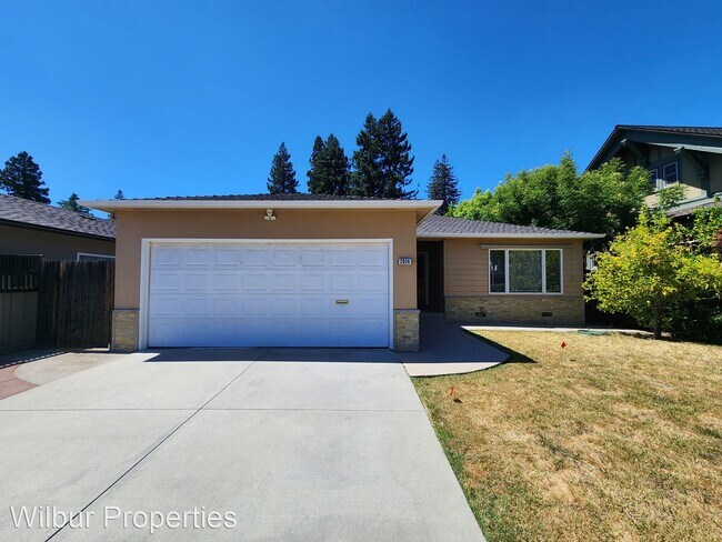 Building Photo - 3 br, 2 bath House - 2014 Hopkins Avenue