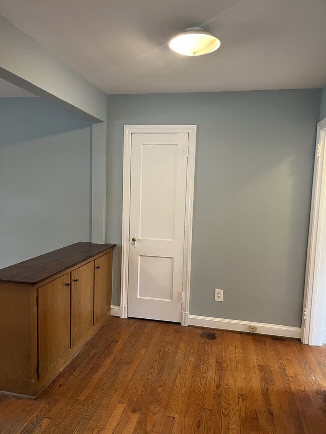 Building Photo - 8101 Flower Ave
