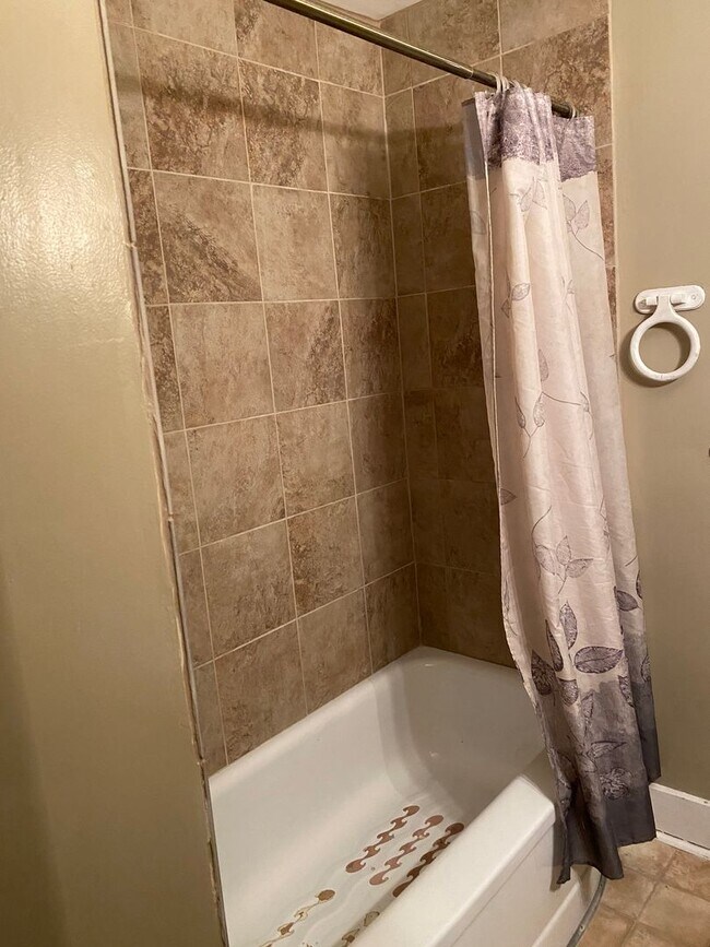 Foto del edificio - Camargo Red Brick House 3 Bedroom+ Bonus and 1 Bath