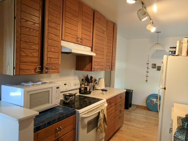 Foto principal - 902 Beach Park Blvd