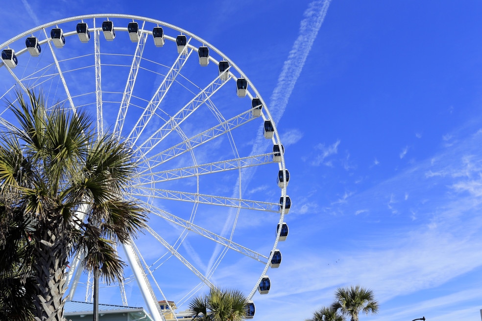 The Sky Wheel is 200 feet tall, providing excellent views of the city and the ocean