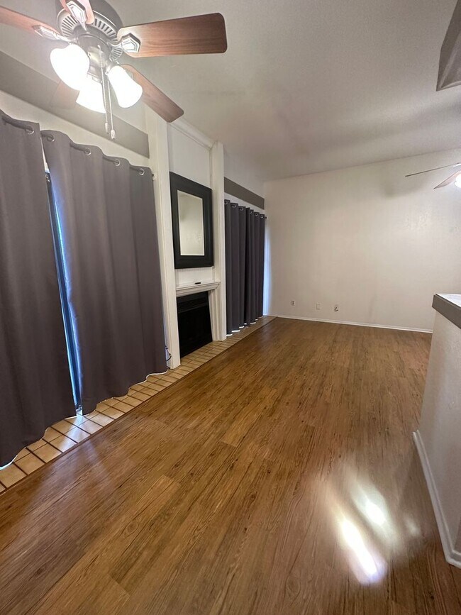 Building Photo - Reinert Properties
