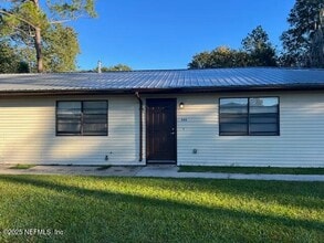 Building Photo - 900 Epperson Ln