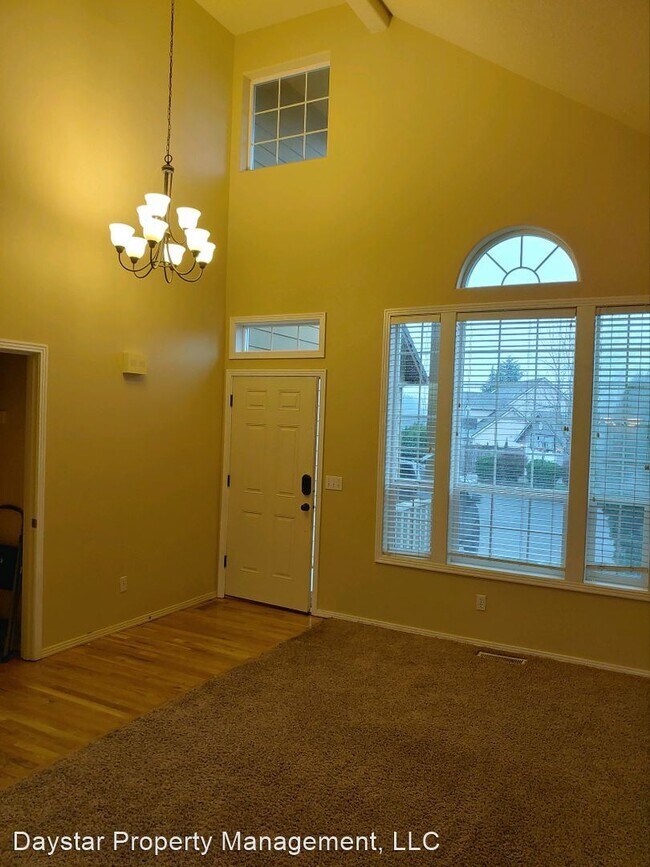 Building Photo - 4 br, 2.5 bath House - 13146 SE Tera Casca...