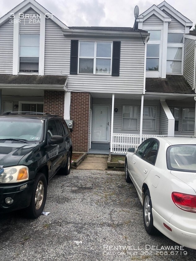 Primary Photo - 3 bedroom / 1.5 bathroom (1300.00)
