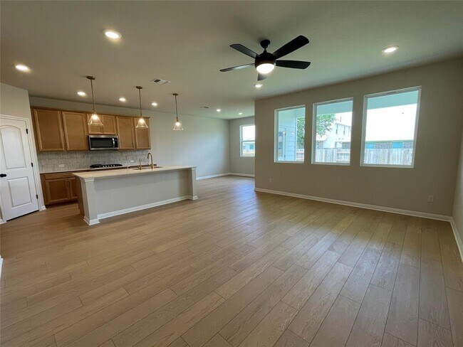 Foto del edificio - 270 Grand Teton Dr