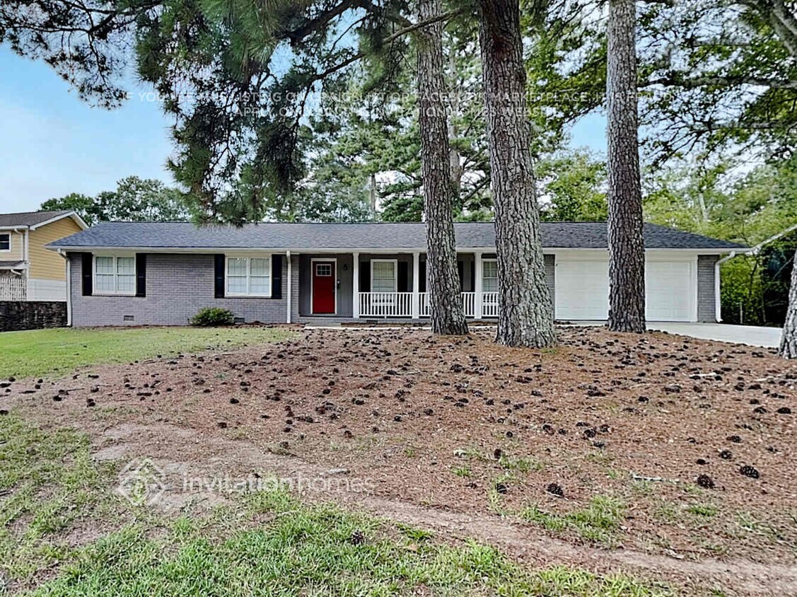 Primary Photo - 6411 Edenfield Dr