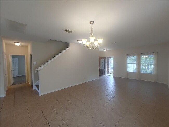 Building Photo - 21522 Kingston Terrace Ln