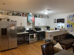 Building Photo - 17 Wensley St