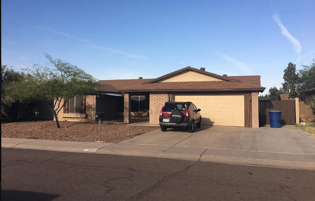 Primary Photo - 3907 S Mitchell Dr