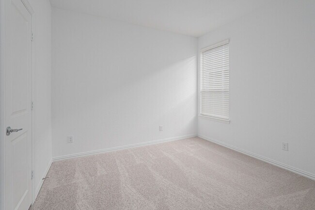 Foto del edificio - 3108 Cottonwood Ln