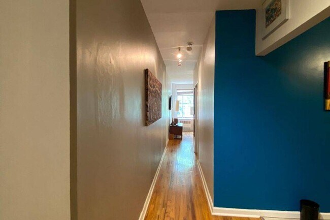 Building Photo - 849 St Nicholas Ave