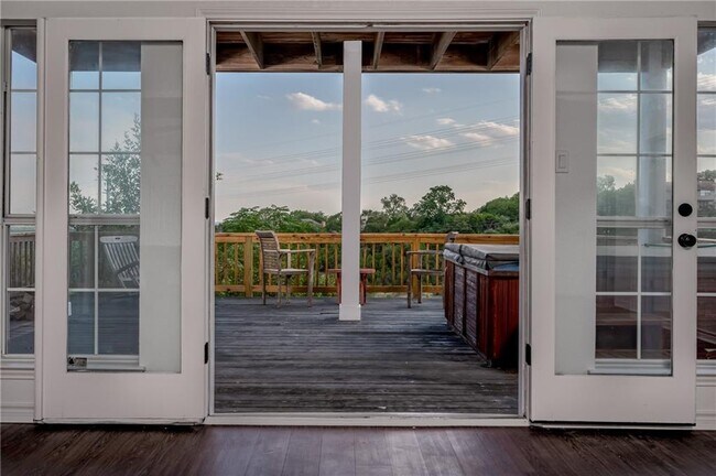 Foto del edificio - 1306 Arronimink Cir