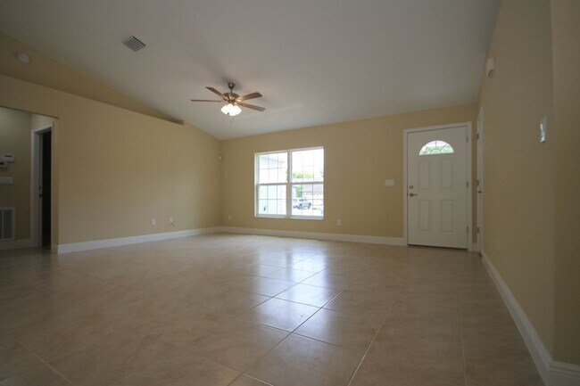 Foto del edificio - Beautiful 3 Bd/2Ba in Ocala!!