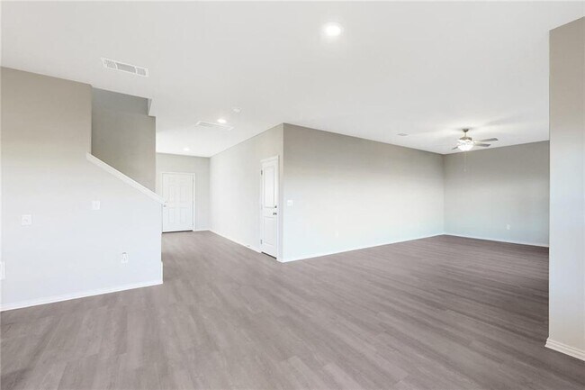 Foto del edificio - 17212 Crowndale Dr
