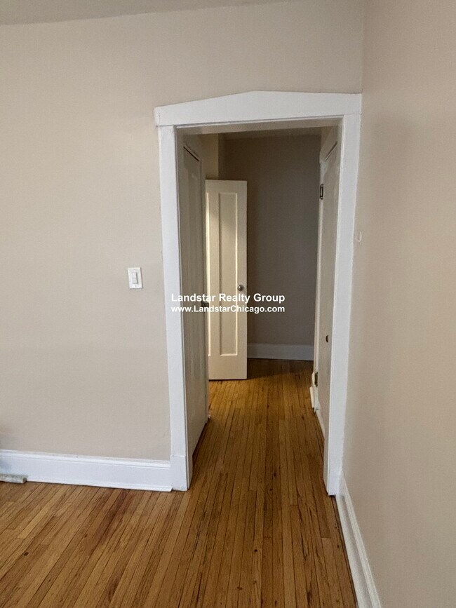 Foto del edificio - 552 Elmwood Ave