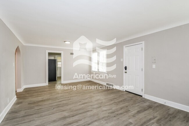 Foto del edificio - 8928 Pallardy Ln
