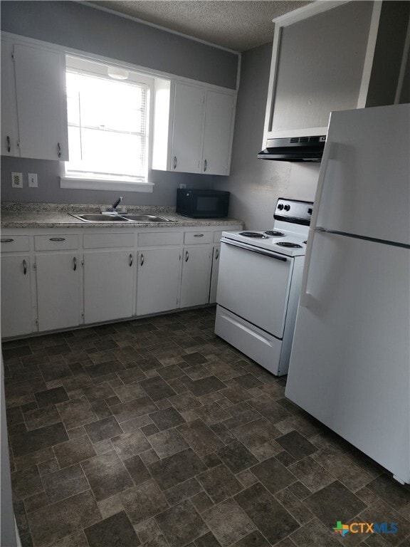 Foto del edificio - 403 Robertson Ave