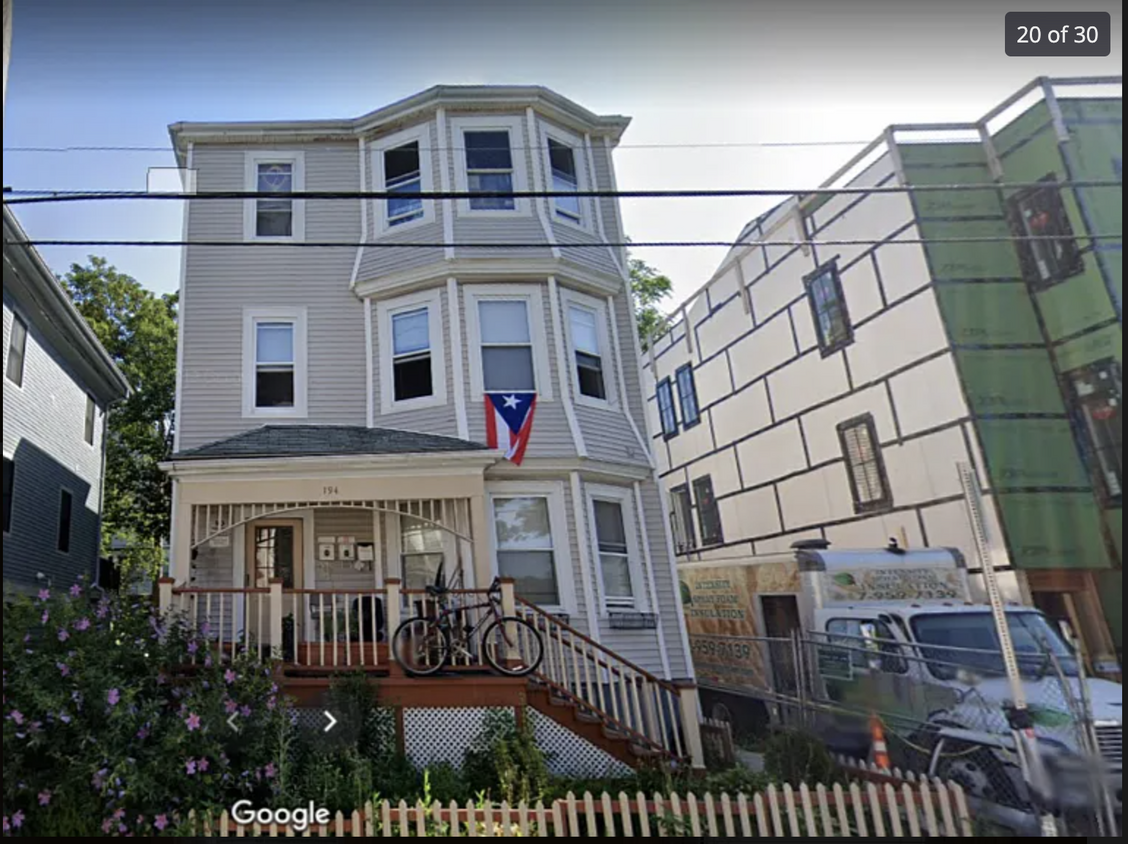 Primary Photo - 194 Boylston St
