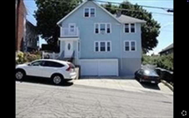 Building Photo - 101 Hillside Rd